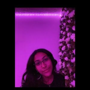 Meet your Posher, Mel